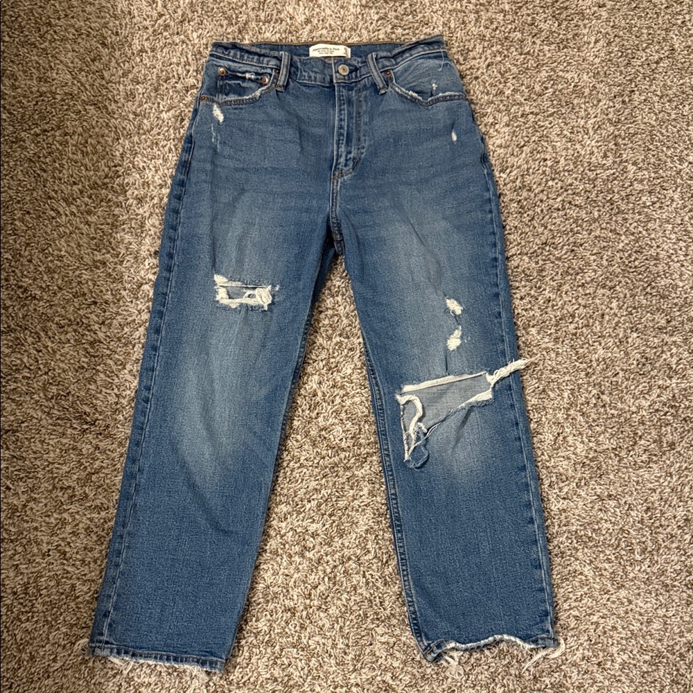 Abercrombie & Fitch Ripped ankle straight ultra high rise Jeans in Blue